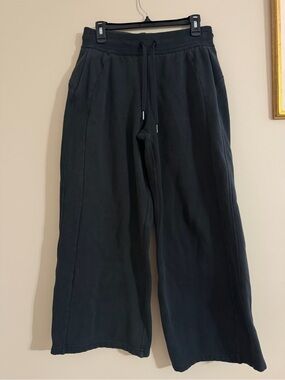 Women's Lululemon Black Wide-Leg Drawstring Pants